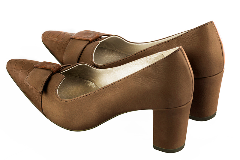 Caramel brown women's dress pumps, with a knot on the front. Tapered toe. Medium block heels. Rear view - Florence KOOIJMAN